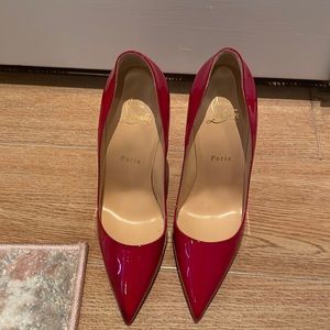 Christian Louboutin So Kate Heels